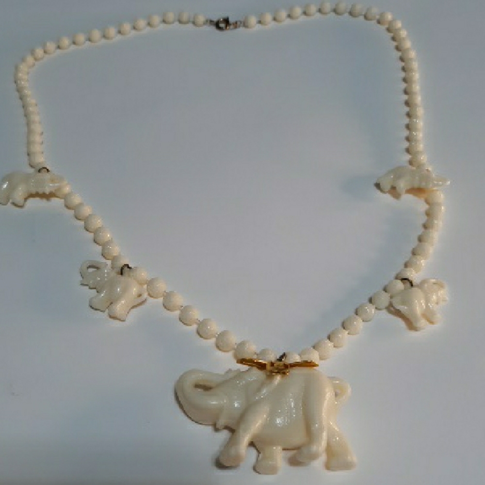 Vintage Celluloid Elephant Pendant Molded Rosebud Beaded Necklace